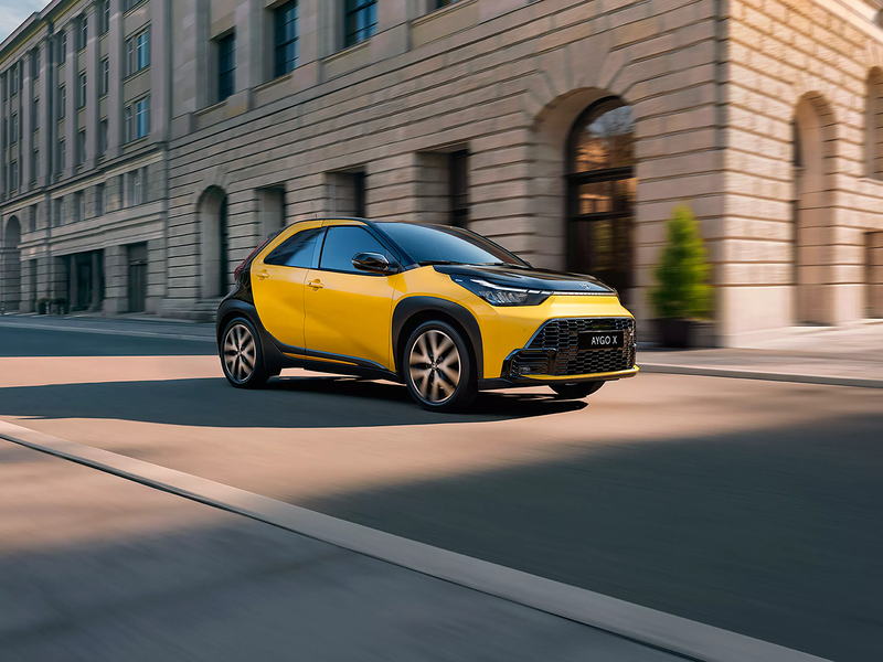 TOY_AYGO_X_HEV_2025_1400x1050