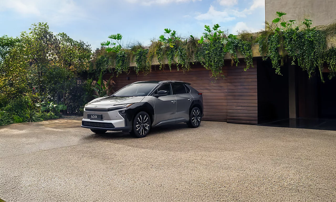 TOY_bZ4X_2025_TME_KV2_Home_Alt-2